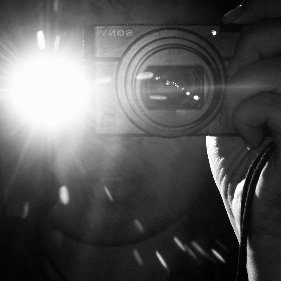 a camera flashes