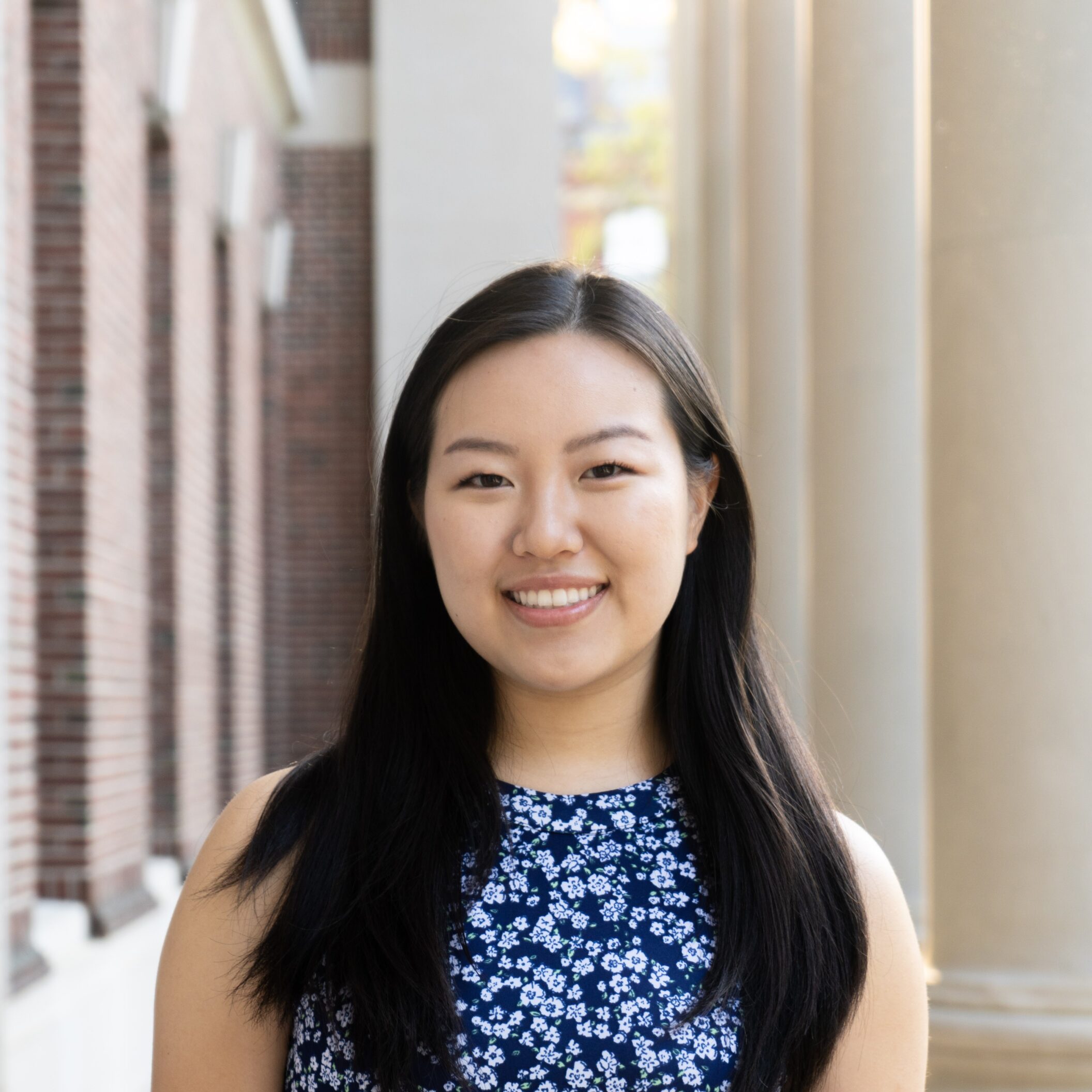 Helen Wang_headshot
