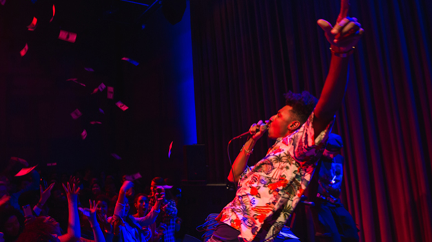 Hip hop artist Masego entertains the crowd in the Bing Studio, presented by Stanford Concert Network.